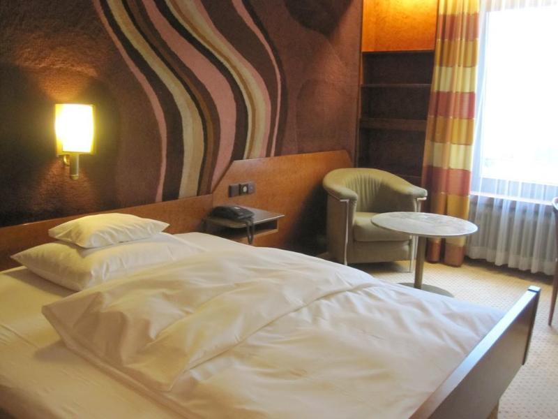 Royal Hotel